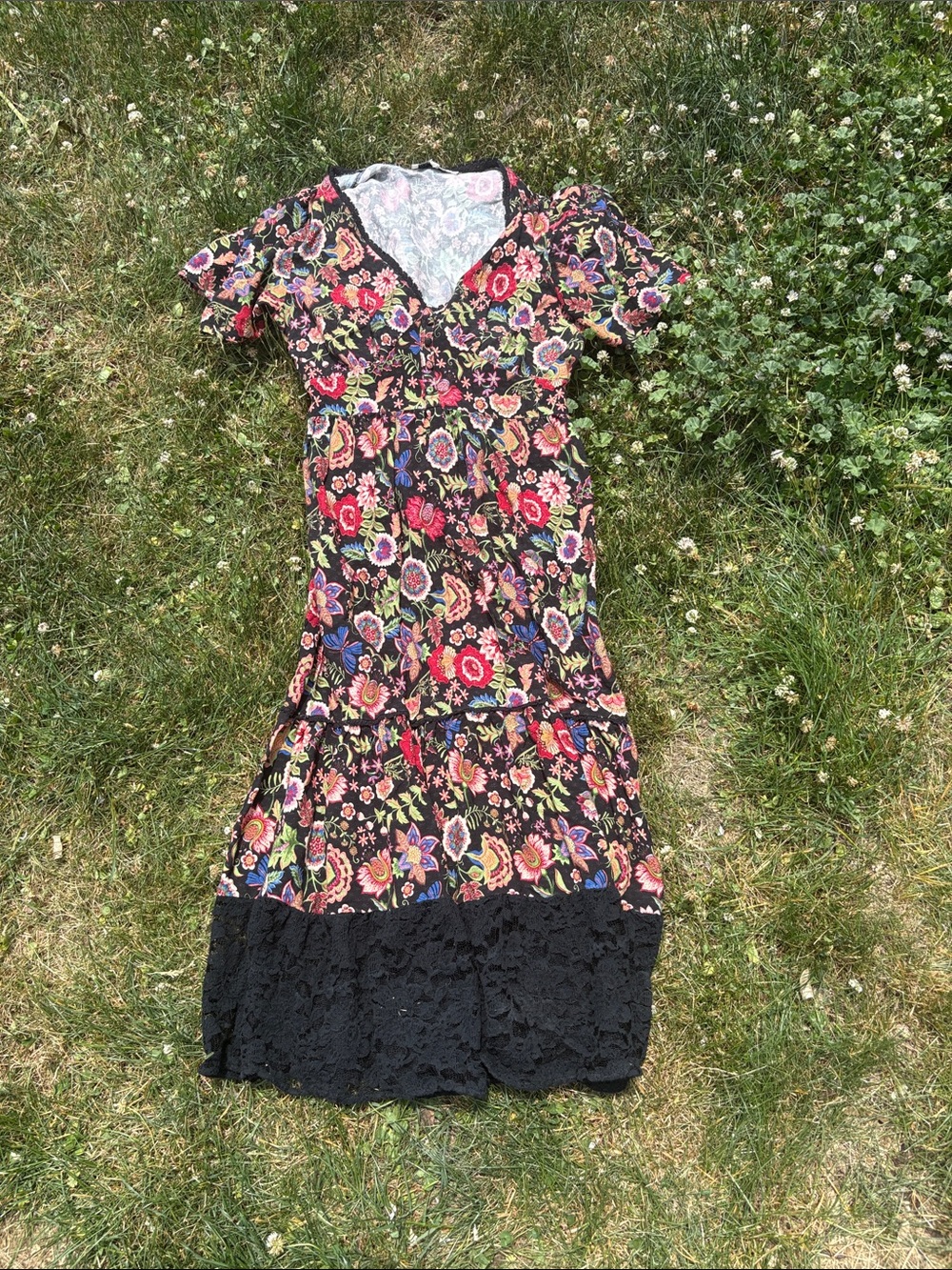V-Neck Midi Dress with Multicolor Floral Print and Black Lace Hem